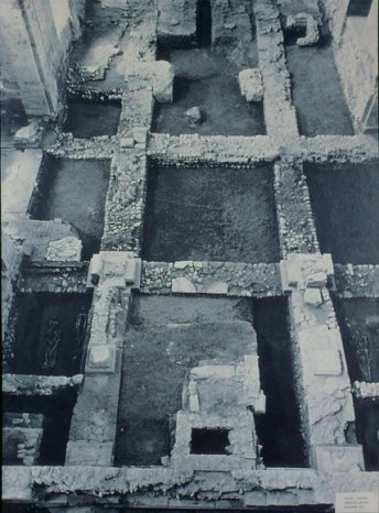 Fundamente der romanischen Basilika Mehrerau
